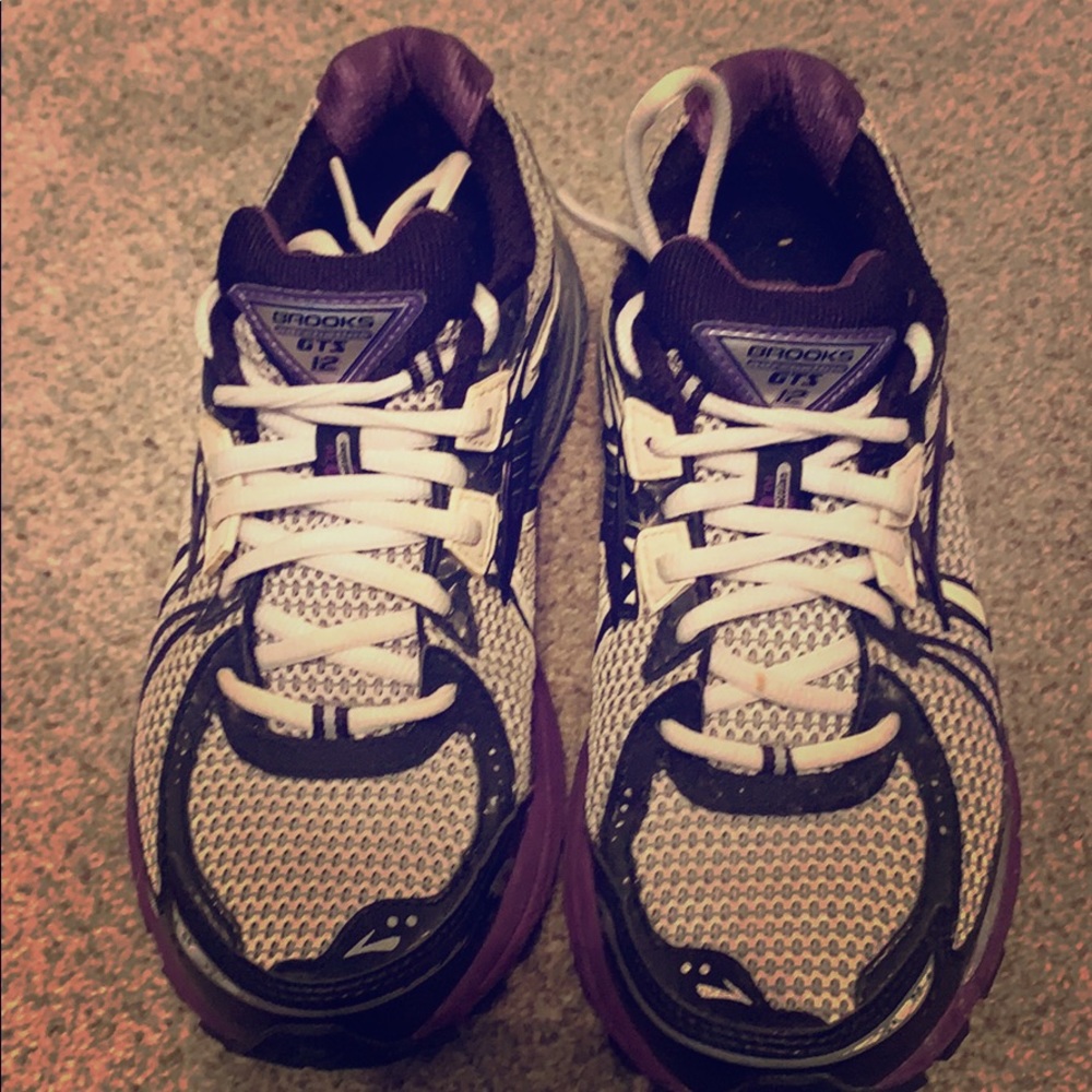 brooks adrenaline gts 12